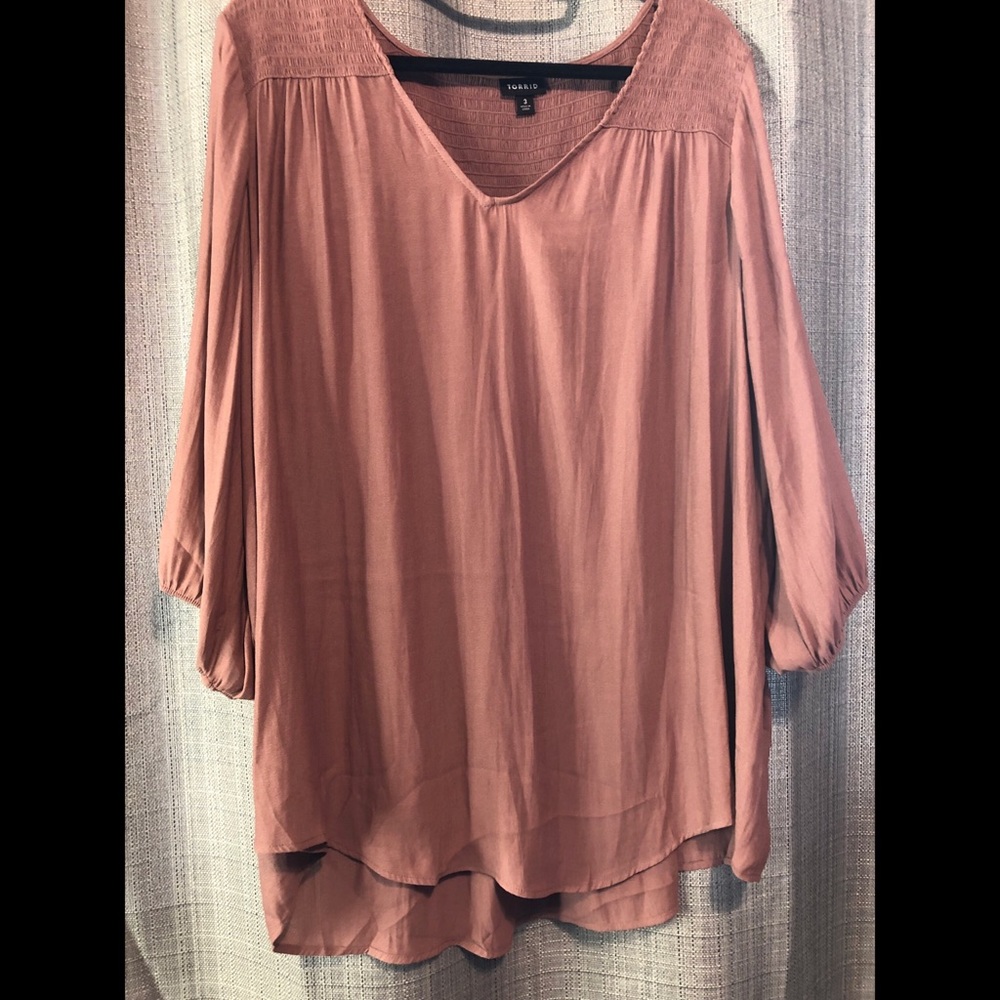 MAKE AN OFFER! Torrid size 3 blouse